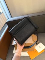 Louis Vuitton M25325 Twist MM - Image 7
