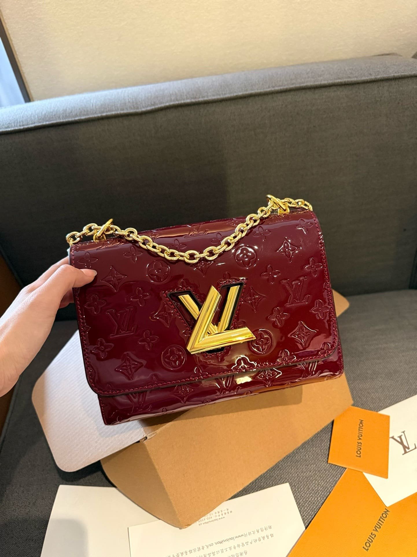 IMG_973720241030-033401.jpg Louis Vuitton Twist MM - Image 1
