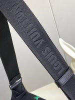 Louis Vuitton M13961 Rush Bumbag - Image 5