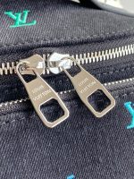 Louis Vuitton M13961 Rush Bumbag - Image 8