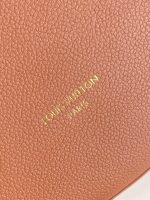 Louis Vuitton M14642 Low Key Cookie MM - Image 11