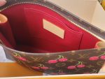 Louis Vuitton M14372 LV x TM Toiletry Pouch - Image 10