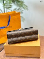 Louis Vuitton Victoire Handbag Monogram Canvas and Leather - Image 5