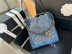 CHANEL 22 mini handbag - Image 5