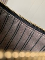 Louis Vuitton M80349 Easy Pouch On Strap - Image 10