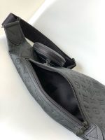 Louis Vuitton M21890 Duo Slingbag - Image 6