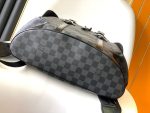Louis Vuitton N41379 Christopher MM - Image 4