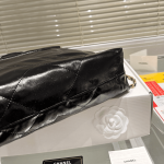 LARGE BACK PACK CHANEL 22 - Image 6