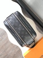 Louis Vuitton M46354 DOPP KIT toiletry bag - Image 7