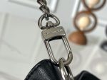 Louis Vuitton M12587 Montsouris PM - Image 9