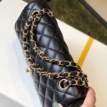 CHANEL SMALL CLASSIC HANDBAG LAMBSKIN & GOLD METAL - Image 7