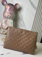 Louis Vuitton M21276 Coussin MM - Image 5