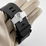 Audemars Piguet Royal Oak Offshore 26400AU.OO.A002CA.01 Chronograph Black Carbon - Image 11