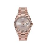 Rolex Day-Date 40 228235 Rose Gold Sundust Roman Dial