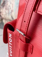 Louis Vuitton M23764 Christopher MM - Image 7