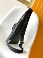 Louis Vuitton M30936 Duo Slingbag - Image 5