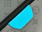 Louis Vuitton M11641 Discovery Backpack PM - Image 6