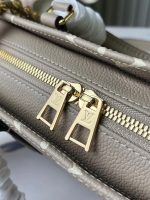 Louis Vuitton OnTheGo East West M23641 - Image 6
