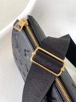 Louis Vuitton M21260 Coussin PM - Image 6