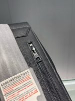 Louis Vuitton M21367 Fastline Backpack - Image 10