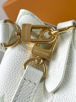 Louis Vuitton M24048 Néonoé BB - Image 6