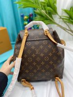 Louis Vuitton Montsouris Backpack Monogram Canvas - Image 9
