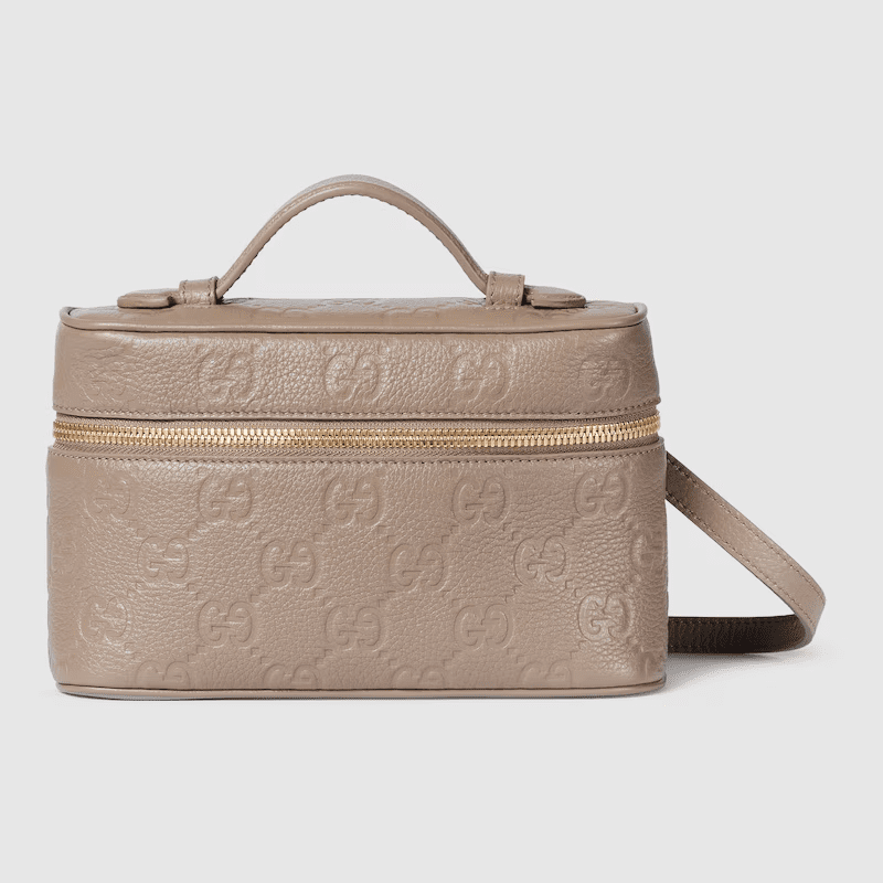 bba29e7b25e305d7a358bd1ffcad69ca.png GUCCI EMBLEM SMALL BAG - Image 1