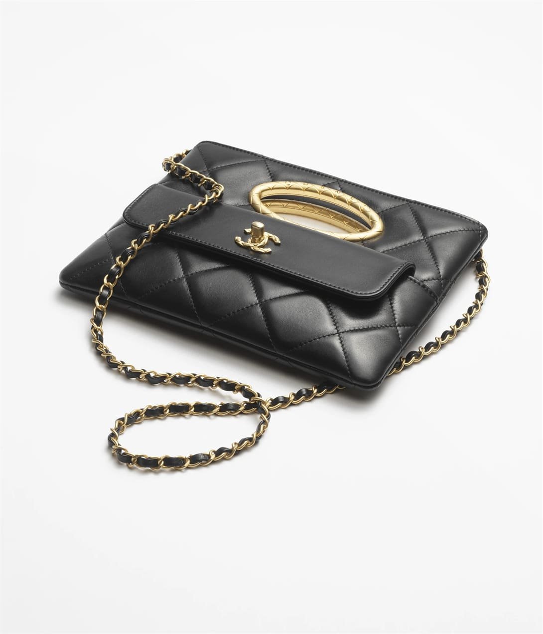 bcaf17803ffdcae02065ef4effdea0f1.jpg Chanel Clutch - Image 1