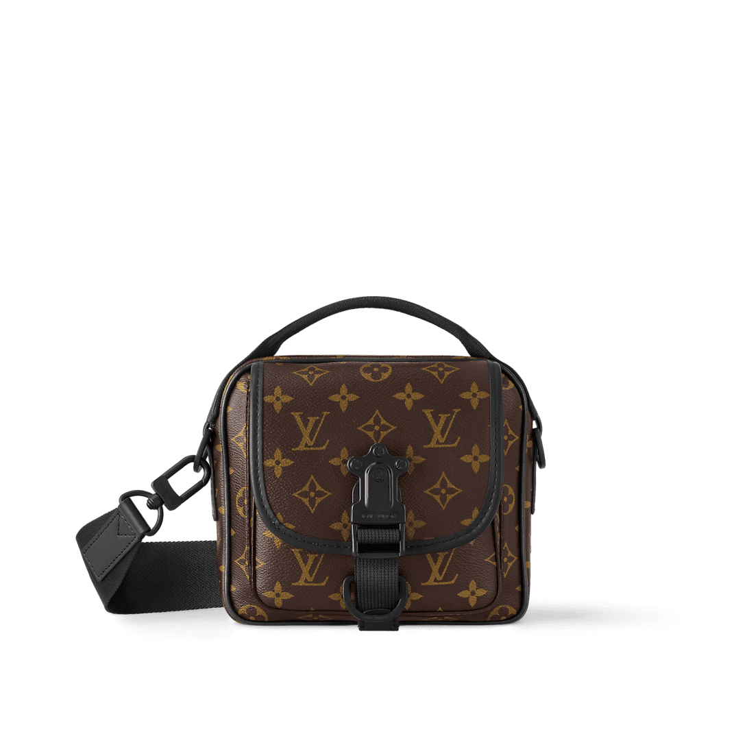 cvEfWeu6-11b4d57a-d259-479b-9795-d11a1dc2c431.png Louis Vuitton M46973 Quest Messenger - Image 1