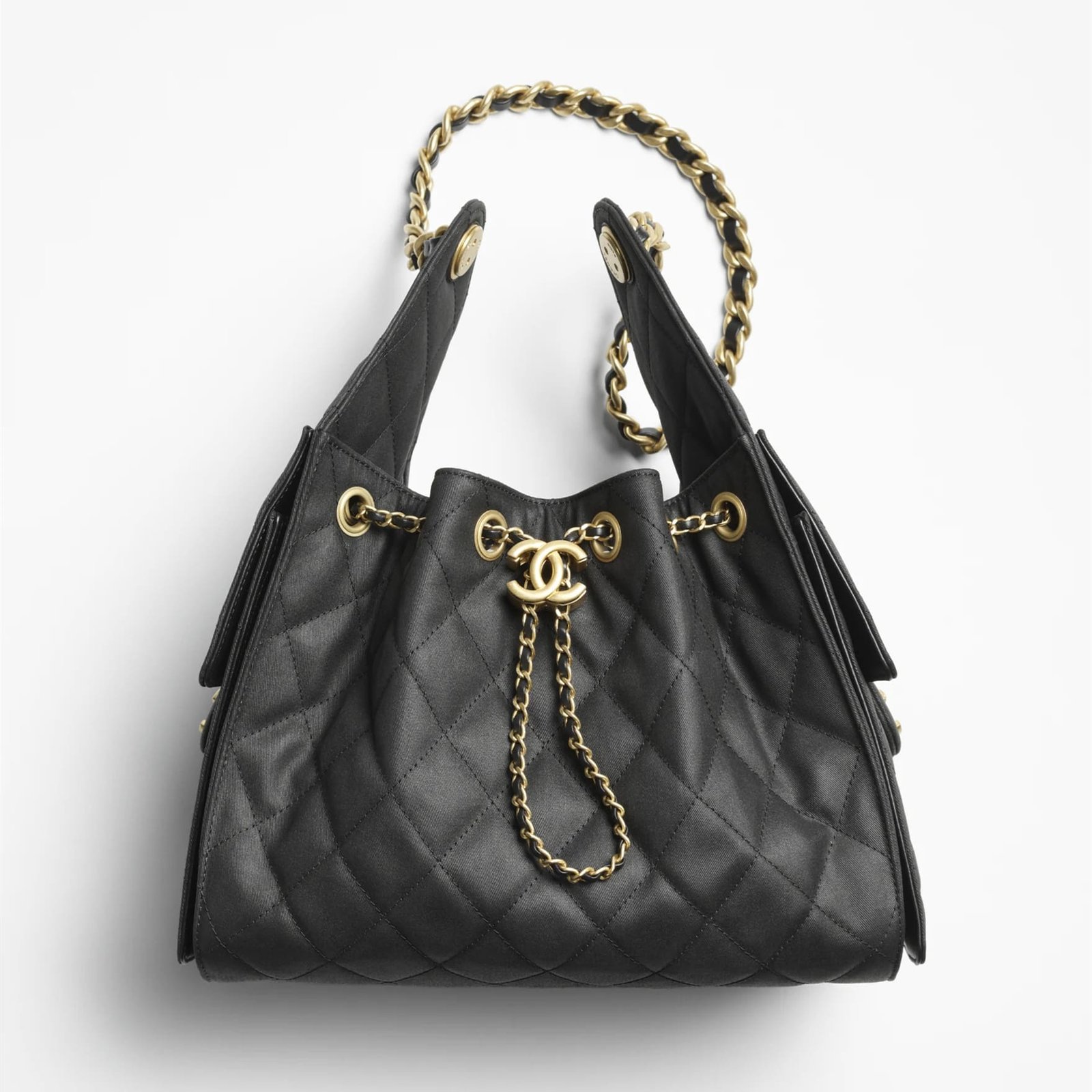 d1ad1def11e26b00777a00c723877bb4.jpg CHANEL 25 Small Handbag - Image 1