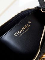 Chanel AS4422 23K Hobo bag - Image 6