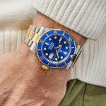Rolex Submariner Date 126613LB Stainless Steel Yellow Gold Blue Dial (2022) - Image 2