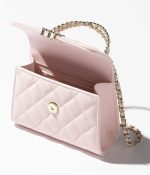 Chanel Clutch with chain - Image 2