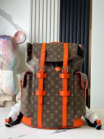 Louis Vuitton M46814 Christopher MM - Image 2