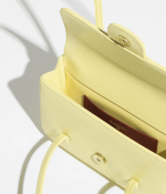 Chanel Spring Summer 2026 Pre-collection Clutch with Leather Strap - Image 4