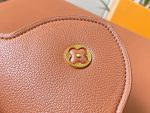 Louis Vuitton M24620 Large CAPUCINES SOUPLE BAG - Image 9