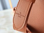Louis Vuitton M24640 Soft Twist - Image 8