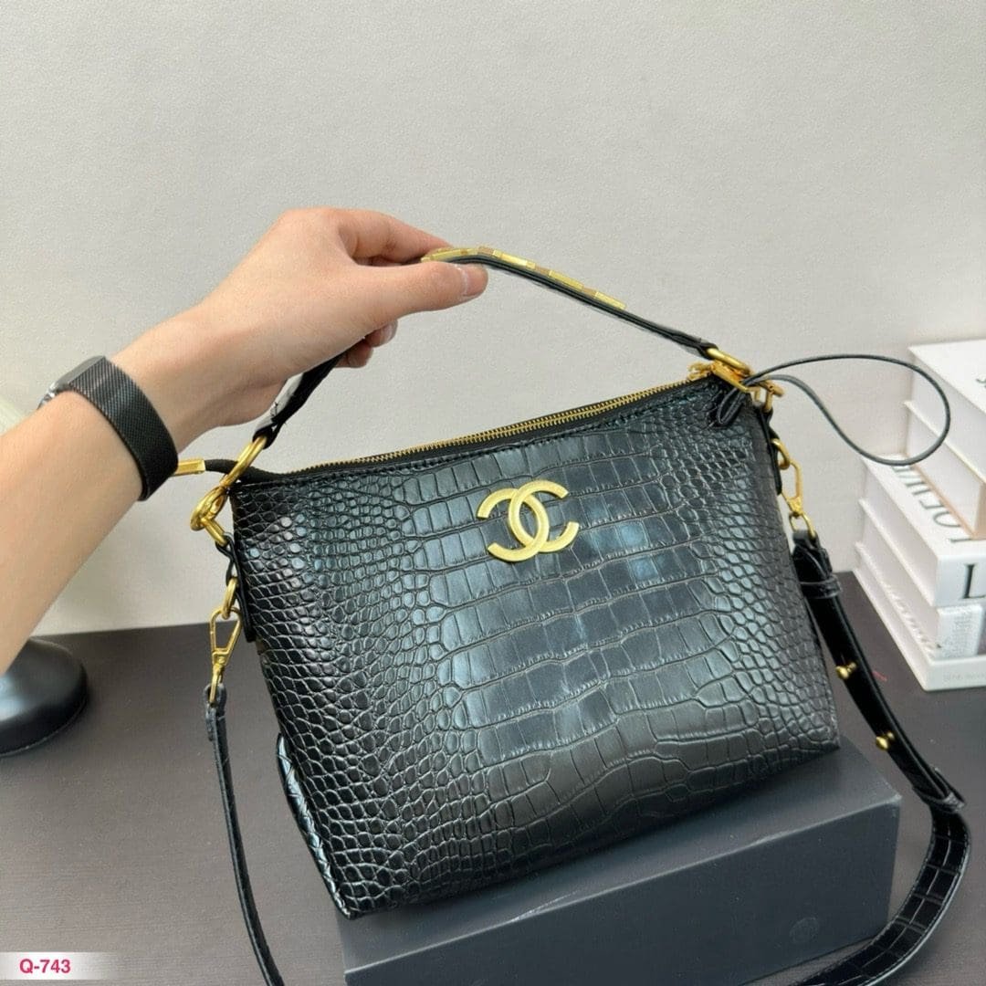 lL9qRsW5-IMG_728720240625-151441.jpg Chanel Vintage bag - Image 1