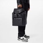 Louis Vuitton M46683 Montsouris Backpack - Image 11