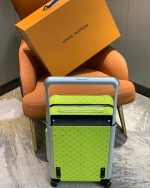 Louis Vuitton M10143 Horizon 55 - Image 6