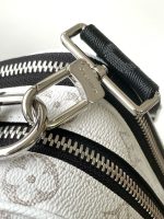 Louis Vuitton M31069 Alpha Messenger - Image 8