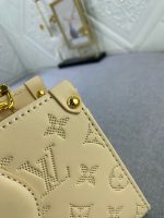 Louis Vuitton M11273 OnTheGo East West - Image 7