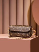 Louis Vuitton Wallet on Chain Ivy Monogram M81911 - Image 8