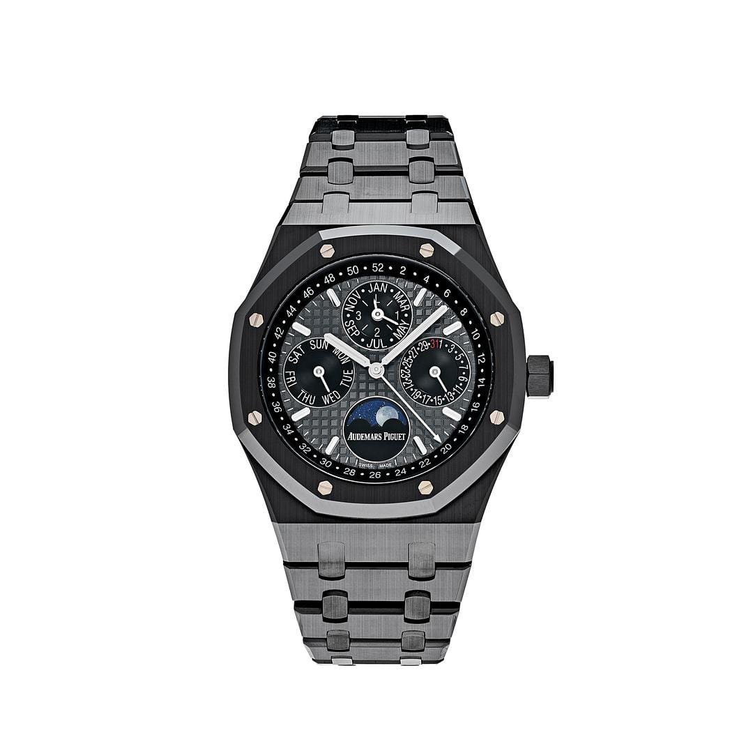 oH3MKo1e-audemars-piguet-royal-oak-perpetual-calendar-black-ceramic-26579ce-oo-1225ce-01-audemars-piguet-40259894051060.jpg Audemars Piguet Royal Oak Perpetual Calendar 26579CE.OO.1225CE.01 Black Ceramic - Image 1