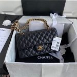 CHANEL CLASSIC HANDBAG Lambskin & Gold Metal - Image 2