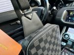 Louis Vuitton Avenue Slingbag N41719 - Image 7