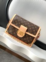 Louis Vuitton M47149 Dauphine Soft GM - Image 2