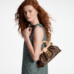 Louis Vuitton M46544 Monogram Clutch - Image 2