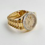 Rolex Day-Date II 218398 Yellow Gold Champagne Dial Diamond Bezel - Image 5