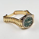 Rolex Day-Date 40 228348RBR Yellow Gold Green Roman Numeral Dial Diamond Bezel (2024) - Image 4